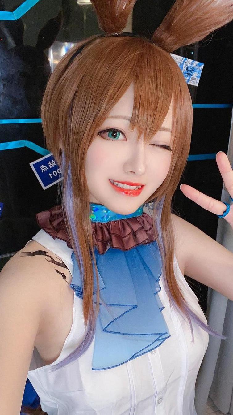 只为你呈现Arty亚缇Cos最高祭司的美图，尽情感受cosplay的魅力